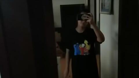 网红吃瓜换衣服视频