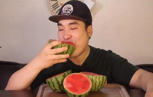 吃瓜的网红都有哪些,揭秘热门吃瓜网红背后的故事