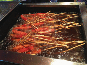 吃瓜网红开美食店视频,吃瓜网红带你尝鲜独家美味